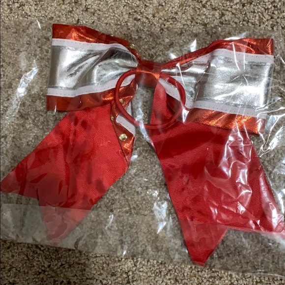 Cheer bow - Picture 2 of 2
